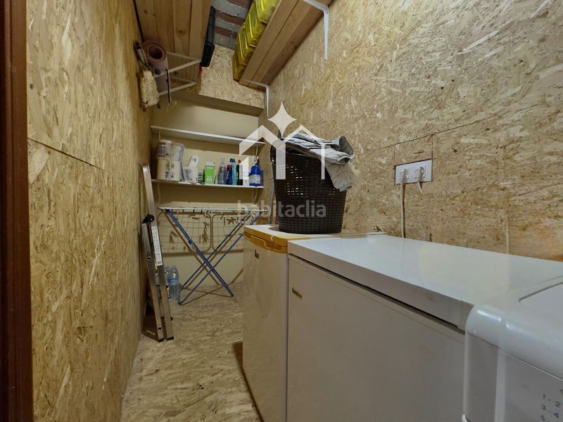 Foto 9459b52c-a4a9-42c5-9a10-f14fbdc29c86. Xalet amb calefacció aparcament piscina a Moaña