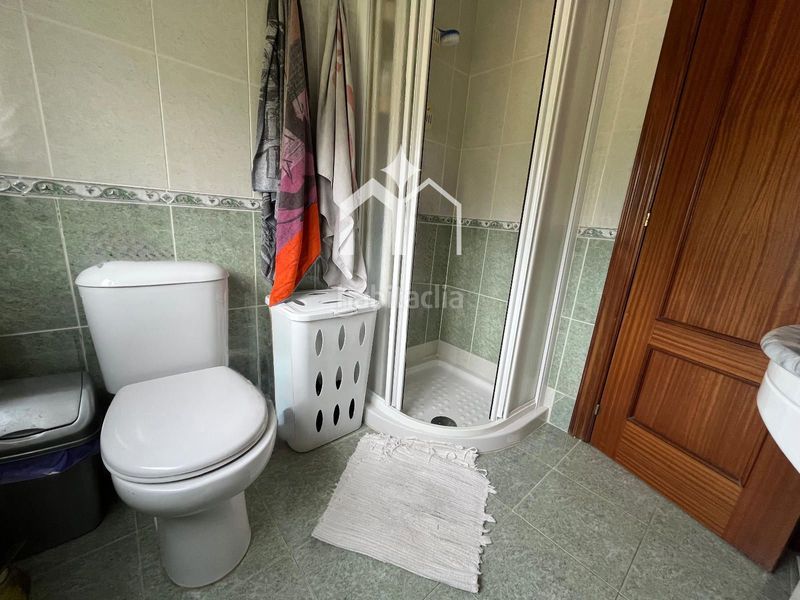 Foto b6d38ce4-dfbb-4805-9fe6-1941b73e9148. Casa amb calefacció aparcament a Moaña