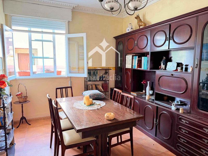 Foto 40956e3c-a13c-40e8-807a-409d4d02fc6a. Casa amb calefacció aparcament a Darbo Cangas