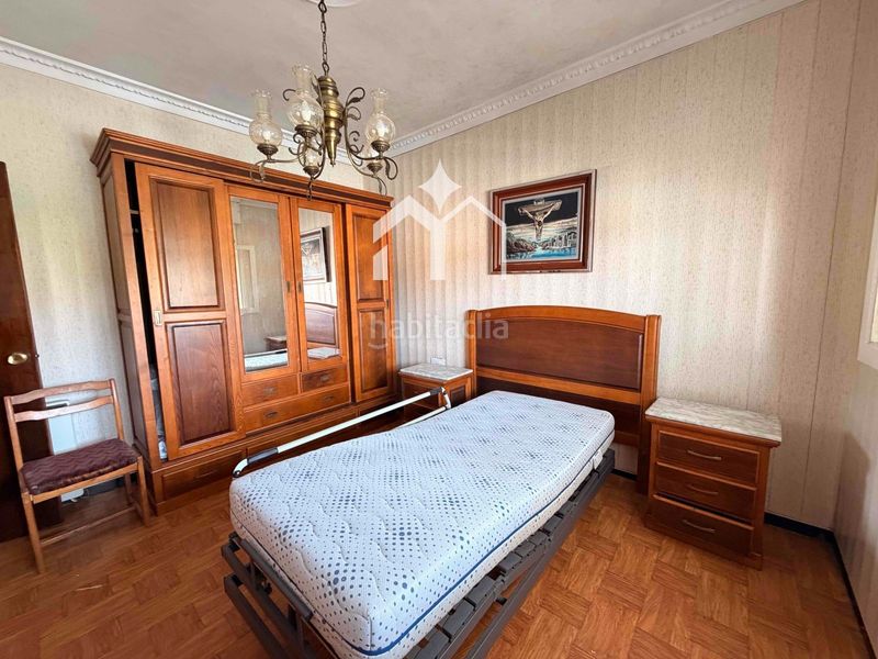 Foto a16a76b4-de9b-4d9a-8b5a-2d532f77f503. Casa amb calefacció aparcament a Darbo Cangas