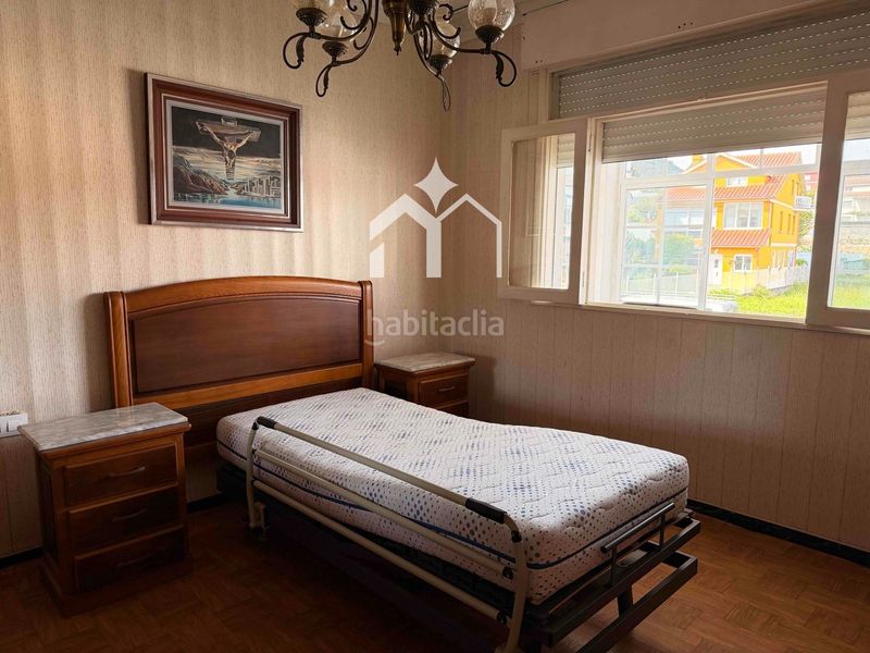 Foto a6a89d6a-0347-44f2-9d5d-f137215df737. Casa amb calefacció aparcament a Darbo Cangas