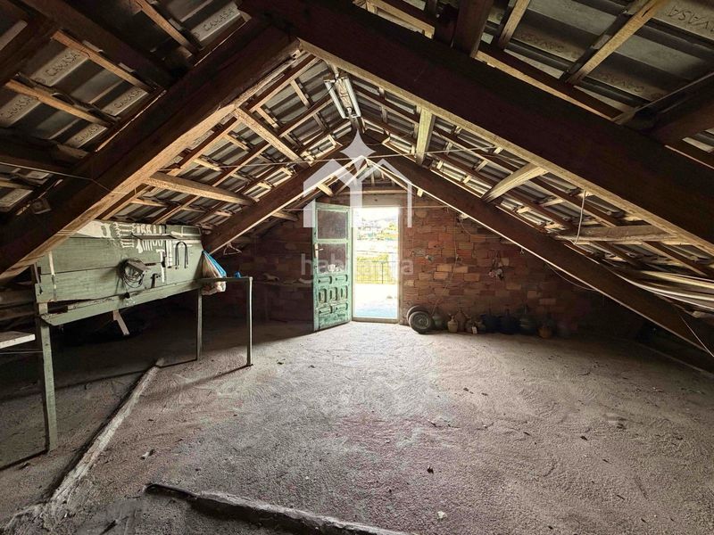 Foto ba1470b1-a35c-4ac5-a673-ce5018a44205. Casa amb calefacció aparcament a Darbo Cangas