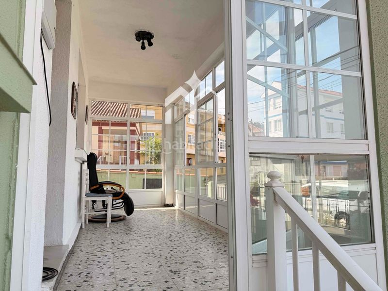 Foto d8ef98a6-c31b-480e-8103-77b484343660. Casa amb calefacció aparcament a Darbo Cangas