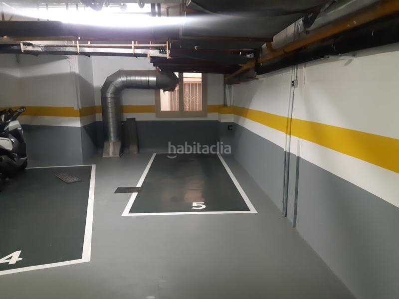Foto 63913647-ab0a-44be-a0c8-845dba60291a. Parking coche en dalmàcia 2 en Sarrià Barcelona