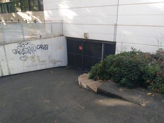 Lloguer Aparcament cotxe a Pamplona 45. Plaza de parking moto