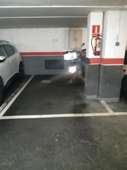 Aparcament cotxe a De crsega 50