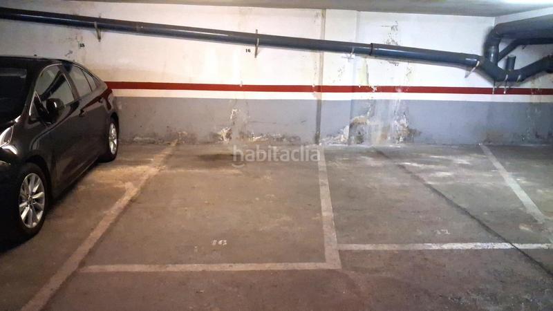 Foto 2cbbd9b8-c146-4aff-833b-d94b6eae0721. Autoparkplatz in de santa madrona 20 in Raval Barcelona