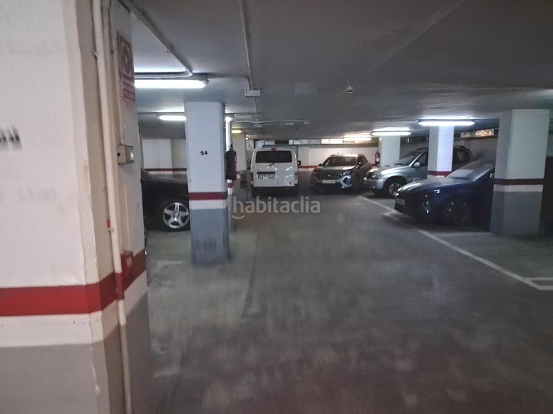 Foto 51231094-be74-408f-996c-072f6254f963. Autoparkplatz in de santa madrona 20 in Raval Barcelona