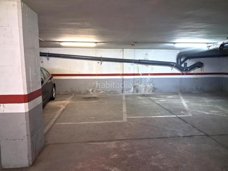 Foto d6e9408f-ff0e-44e8-bb03-9f695d125efc. Autoparkplatz in de santa madrona 20 in Raval Barcelona