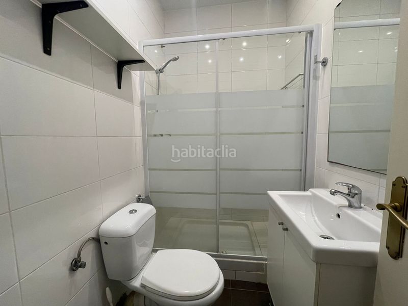 Foto a882b780-eb26-4940-bdea-c91b66e56f32. Estudi a Raval Barcelona