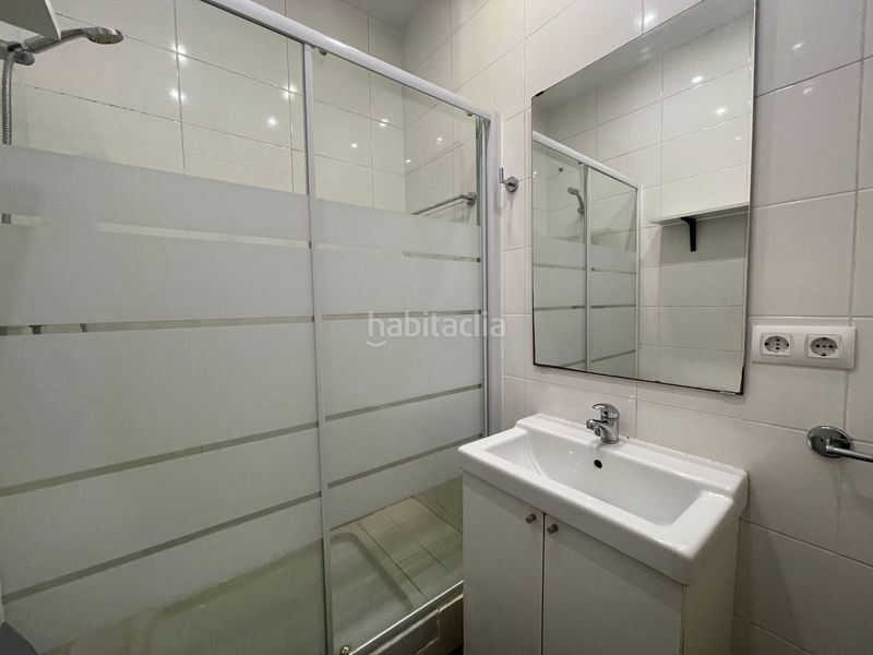 Foto c6af7f97-be1a-4399-90d2-a8fa99f8a92d. Estudi a Raval Barcelona