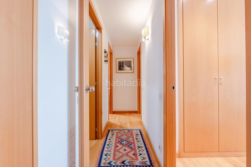 Foto fa7c4fe2-a7a9-413d-bec3-2f57110d7899. Pis amb calefacció aparcament a La Nova Esquerra de l´Eixample Barcelona