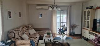 Pis  Calle pescadores. Piso con terraza privada