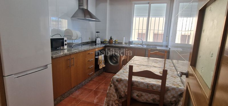 Foto b5c0e53f-3a06-4236-8433-14759ffc0ef0. Location appartement avec parking dans Urbasur Islantilla