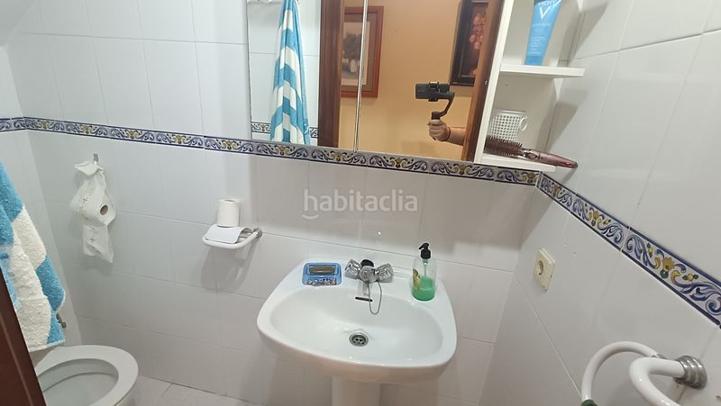 Foto fd04e6ce-1f23-4541-9a99-229e262447d4. Casa amb xemeneia a Isla Cristina