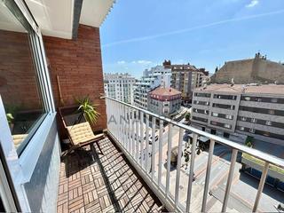 Flat in Salesas - Foncalada - Campoamor