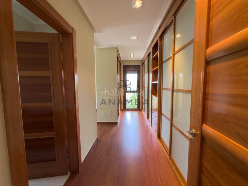 Foto a158e6a6-add3-415a-adcf-de98fc9a3780. Casa en Santa María del Mar - El Puerto Castrillón