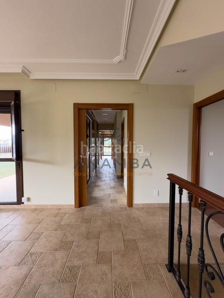 Foto 2129915d-f91b-4abe-b975-a10bcdc23b9b. Maison avec parking piscine dans Santa María del Mar - El Puerto Castrillón