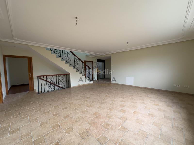 Foto dc27a48d-9e1d-4e3c-a916-6831f00d581a. Maison avec parking piscine dans Santa María del Mar - El Puerto Castrillón