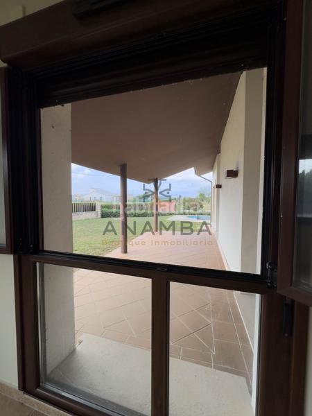 Foto dd5d31a3-d3cc-4fee-85b2-35e2b03e48dd. Maison avec parking piscine dans Santa María del Mar - El Puerto Castrillón