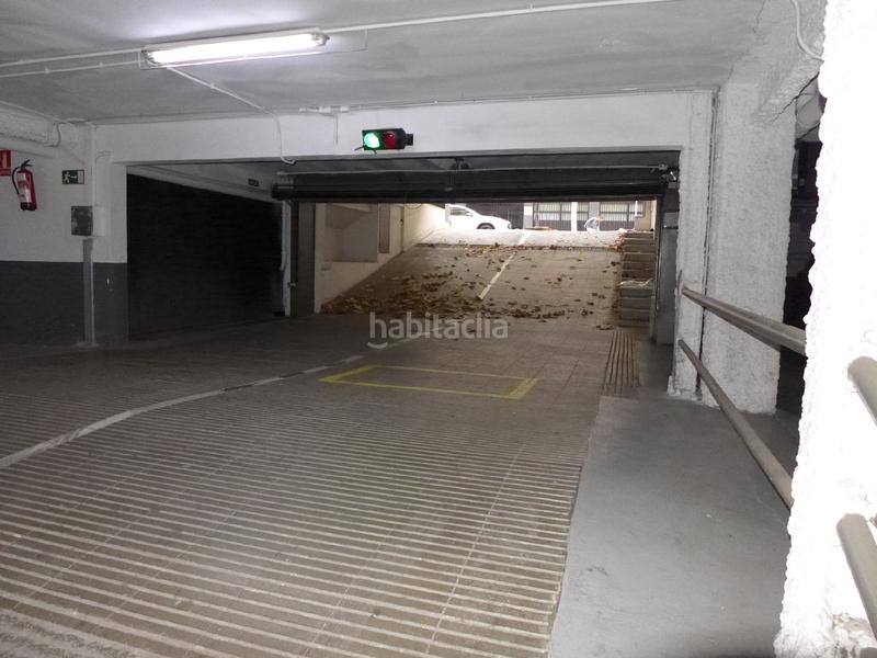Foto 60c44db1-c32c-403e-ad71-6c2adf438550. Alquiler parking coche garatge centre en Centre - Estació Sant Cugat del Vallès