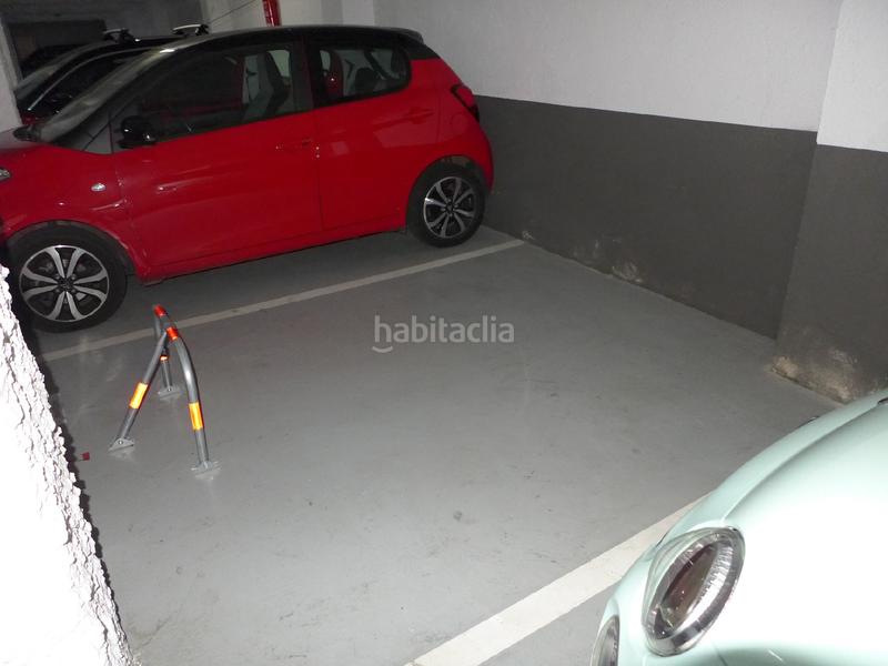 Foto 89cd2dfb-23f6-4153-ab14-4fd139493365. Alquiler parking coche garatge centre en Centre - Estació Sant Cugat del Vallès