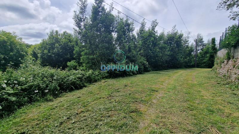 Foto b2e0ca4b-c99e-4b63-ab24-bc56ab5c1398. Terreno residenziale in campo da fonte in centro de Culleredo Culleredo