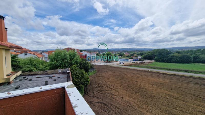 Foto 19580345-1dc5-4f48-b86d-40d3c58f3790. Casa a Coristanco