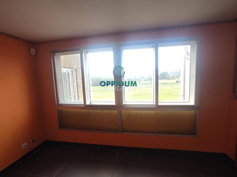 Foto b357b38f-ba7c-4e80-aa36-ab3f0fafe348. Casa a Coristanco