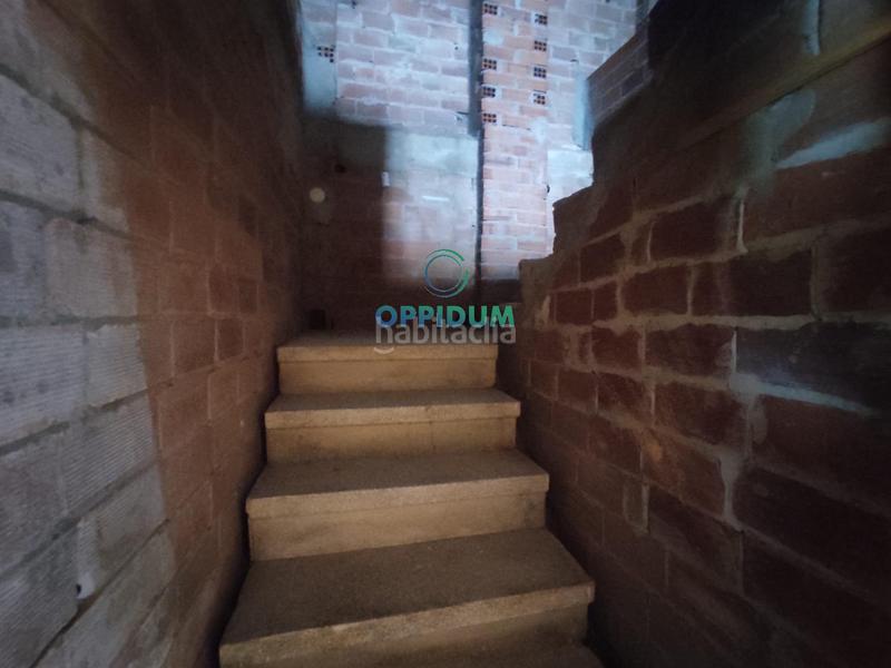 Foto d84b1176-f054-42bb-b706-c1df3656ea55. Casa a Coristanco