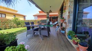 Xalet en Bergondo. Precioso unifamiliar de 307 m2 a 600 m de la playa de sada, berg