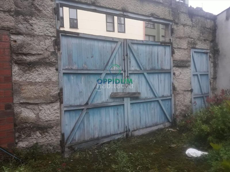 Foto ab63e82c-92d1-4718-9f36-aa9db7b0bd96. Terreno residenziale in emilio gonzalez lopez 33 in Malpica de Bergantiños
