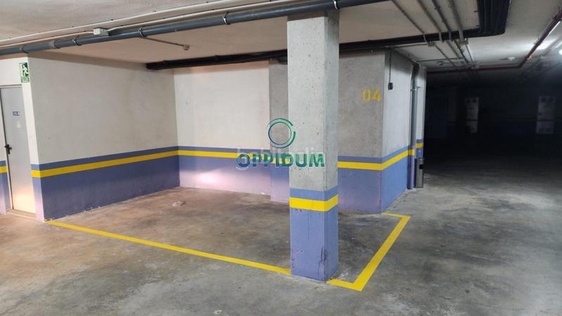 Foto 3c367c20-17c9-405b-b939-3fee1852f974. Parking coche en calle federica montseny 26 en Castiñeiriño - Cruceiro de Sar Santiago de Compostela