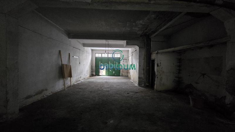 Foto 5a01bd5e-fcdc-4eb3-8394-7759b21a4fe4. Geschäftsraum in calle cuntis 67 in Plaza de España Ferrol