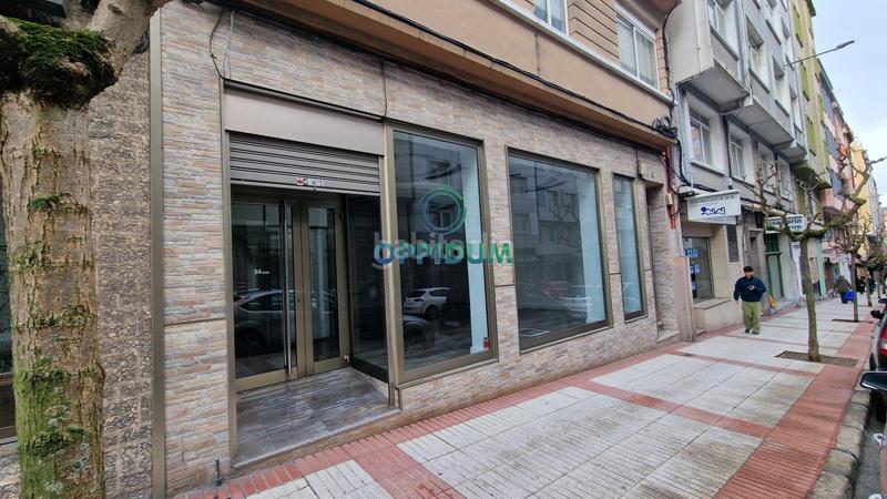 Foto db888e06-9565-45f1-800b-9ab11f7606c1. Locale commerciale in Os Mallos Coruña (A)