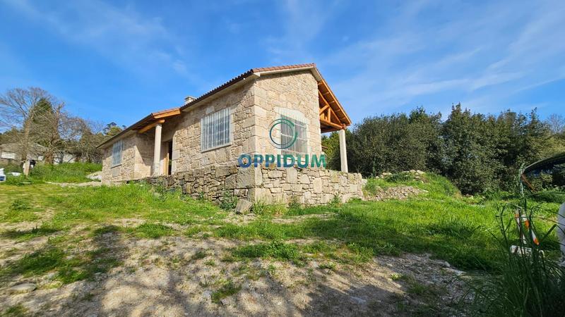 Foto 0ae5df7e-6cf7-49b1-8e0d-83abecf209d4. Chalet con riscaldamento in Arteixo pueblo Arteixo