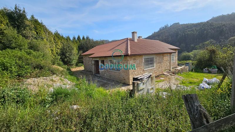 Foto 24d8e07c-c36b-4b62-bbe6-049cea70cef4. Chalet con riscaldamento in Arteixo pueblo Arteixo