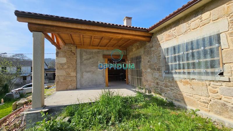 Foto 590b406d-dfa6-460e-bbb5-7d621f460333. Chalet con riscaldamento in Arteixo pueblo Arteixo