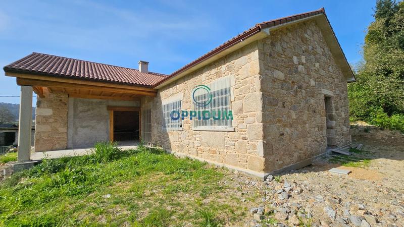 Foto 900e5eb2-255b-4e7f-8499-8676f759bda0. Chalet con riscaldamento in Arteixo pueblo Arteixo