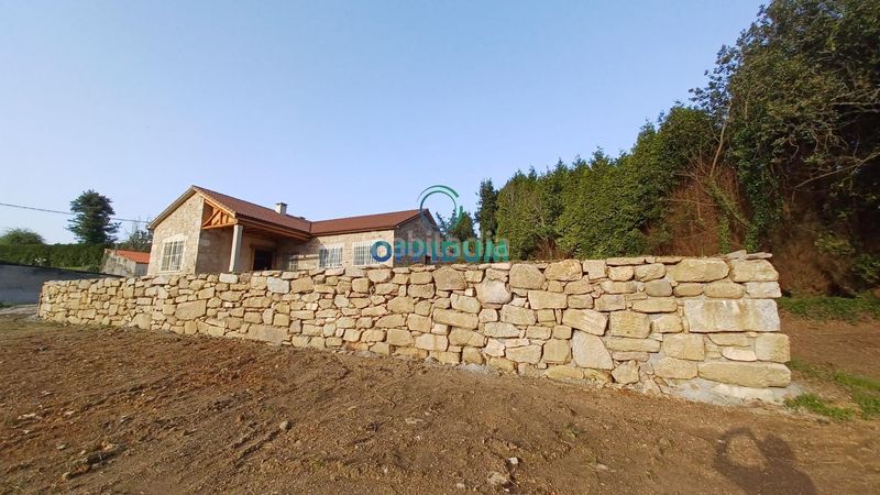 Foto e148ded8-8f3d-4cf2-bbb5-67b309b0c150. Xalet a Arteixo pueblo Arteixo