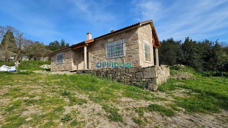 Foto fc6c02d6-8c0a-4854-8ef6-c5823b94c924. Chalet con riscaldamento in Arteixo pueblo Arteixo