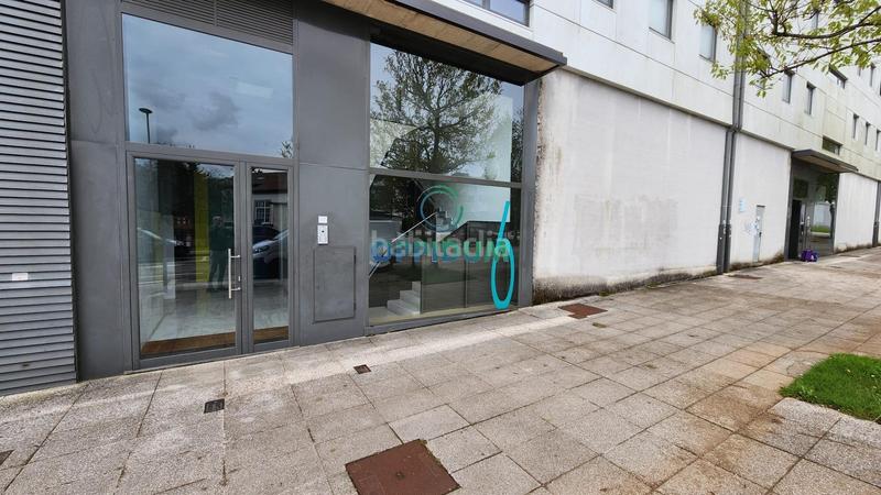 Foto 036f0984-0299-478a-9523-f05aae82f799. Aparcament cotxe a alfredo vicenti 22 a Castiñeiriño - Cruceiro de Sar Santiago de Compostela