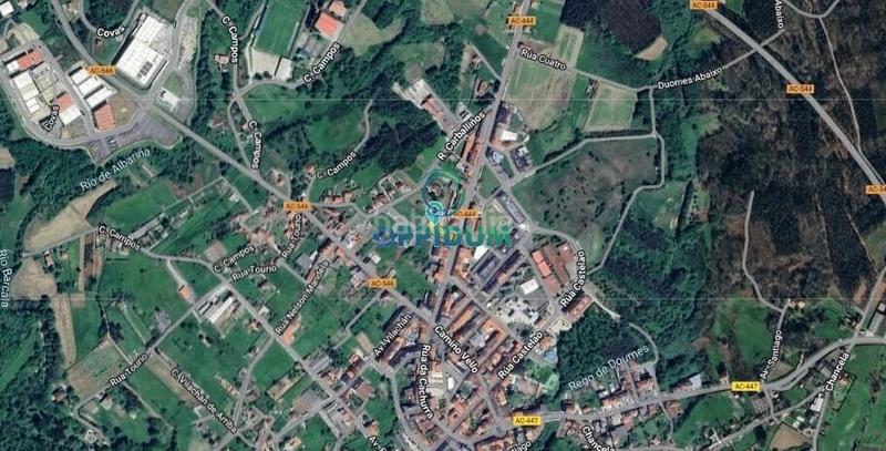 Foto c3d6ebca-e077-421b-8aab-e7ff70d89f4f. Edifici a Negreira