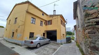 Casa a Mesoiro. Casa de 373 m2 para reformar en feans