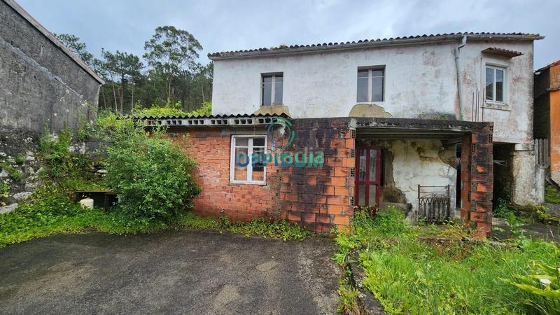 Foto 1e3d5bd9-30ab-4a63-ac28-1d001ea89a44. Casa vivienda para rehabilitar en Outes