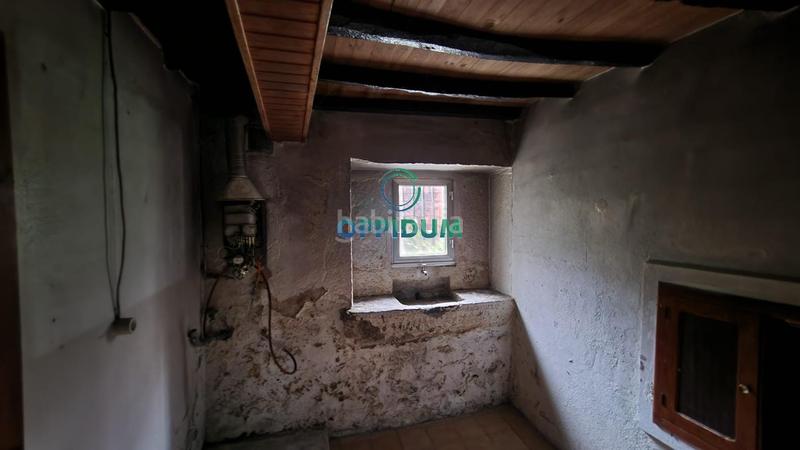 Foto 7a96a886-d603-44a4-b7a8-12b78f333656. Casa vivienda para rehabilitar en Outes