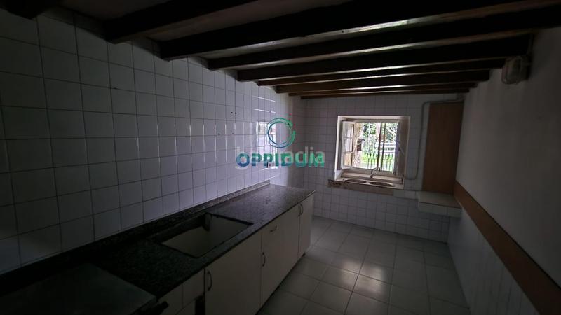 Foto f07f3b79-cbea-4e14-a6a2-cd37f4d5fe8a. Casa vivienda para rehabilitar en Outes