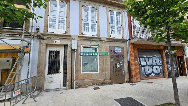 Foto 1e11f252-3823-40ef-97cb-a0a7ea4b8d2c. Geschäftsraum in igrexa 134 in Centro Ferrol