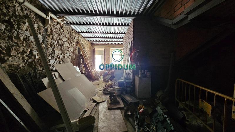 Foto ed3fd356-14be-4fbc-9b72-9cbae943d490. Geschäftsraum in igrexa 134 in Centro Ferrol