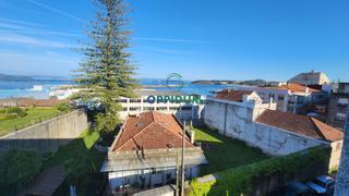 Pis en Tetuan 63. Piso con vistas al mar en a pobra do caramial